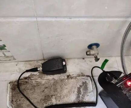 赫章屋顶漏水维修公司分享下卫生间漏水的危害及解决方法
